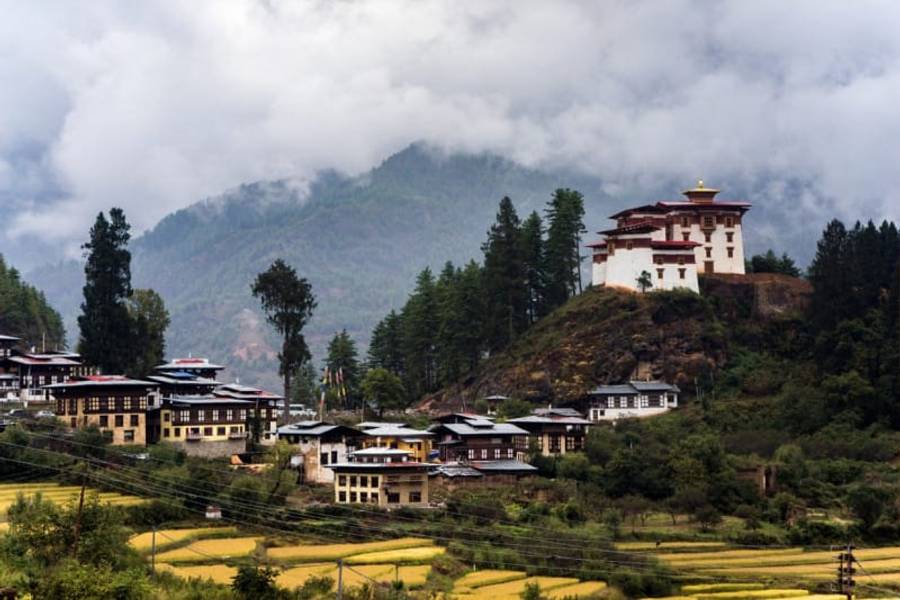 © Six Senses - Drugyel Dzong